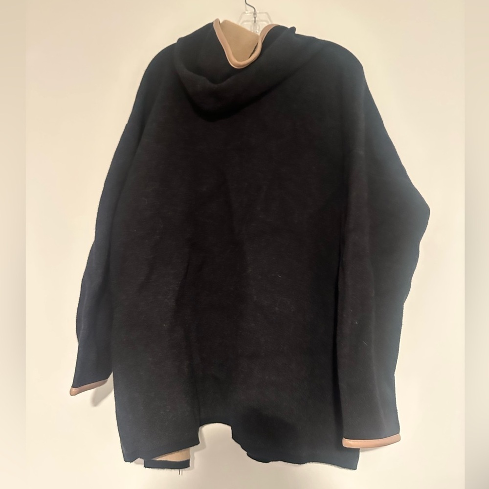 lysse sweater jacket black/gray and tan size L/XL - Picture 2 of 7